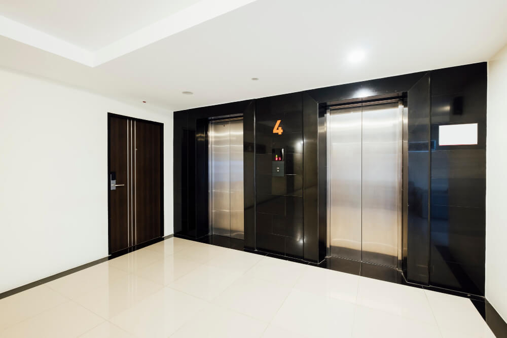 Diferença entre elevadores e plataformas